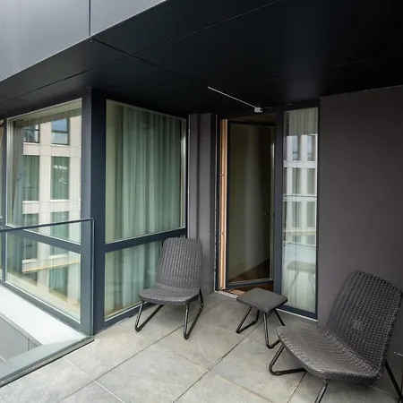 Новобудова В Центрі Львова Apartment Exterior photo