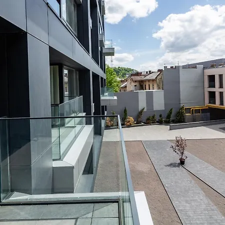 Новобудова В Центрі Львова Apartment Exterior photo