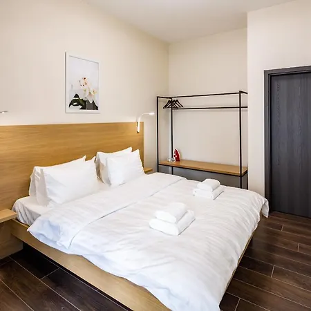 Новобудова В Центрі Львова Apartment Exterior photo