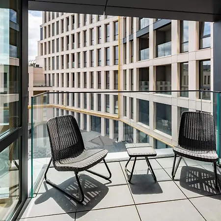 Новобудова В Центрі Львова Apartment Exterior photo